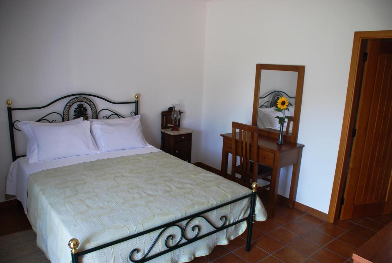 O Monte Da Estrada Guest House Замбужейра до Мар Екстериор снимка