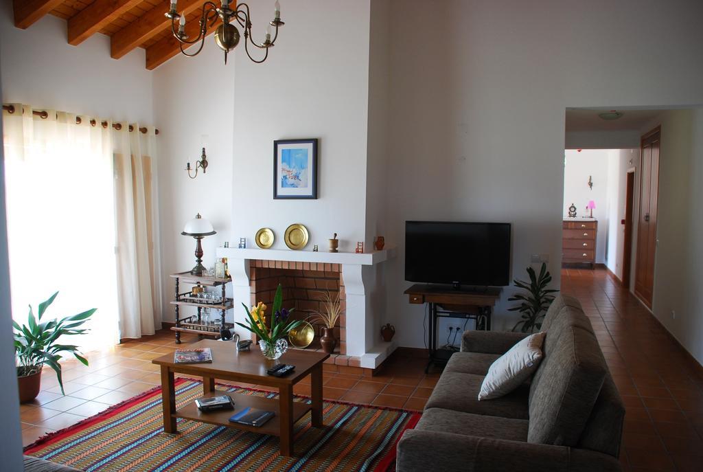 O Monte Da Estrada Guest House Замбужейра до Мар Екстериор снимка